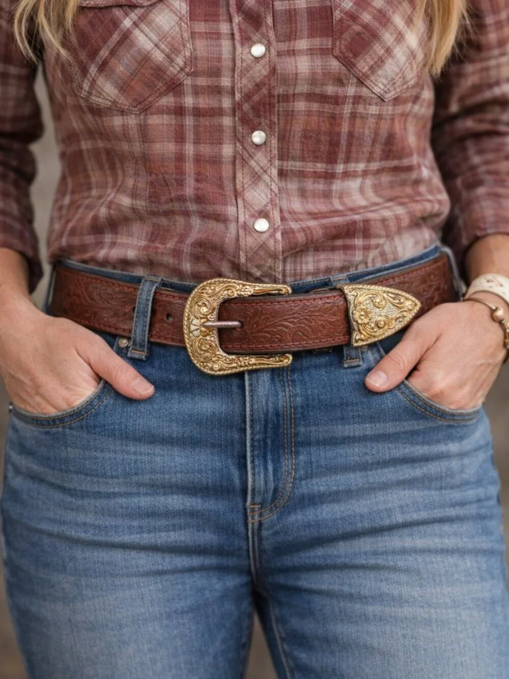 Vintage Western Leather Belt Silver Concho Tooled Brown Cowboy Size 40